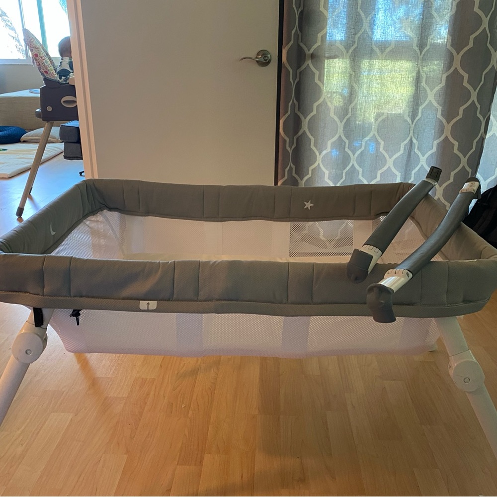 Lotus travel crib bassinet conversion kit